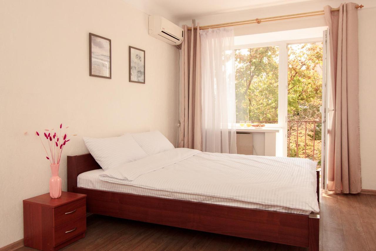 Apartment On Sobornyi Avenue 61 Oleksandriia Exterior foto